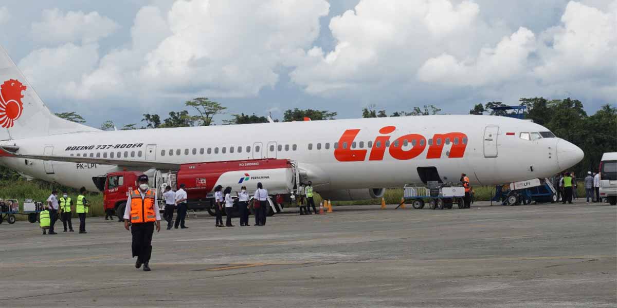 akhirnya-lion-air-rute-timika-manado-terbang-perdana